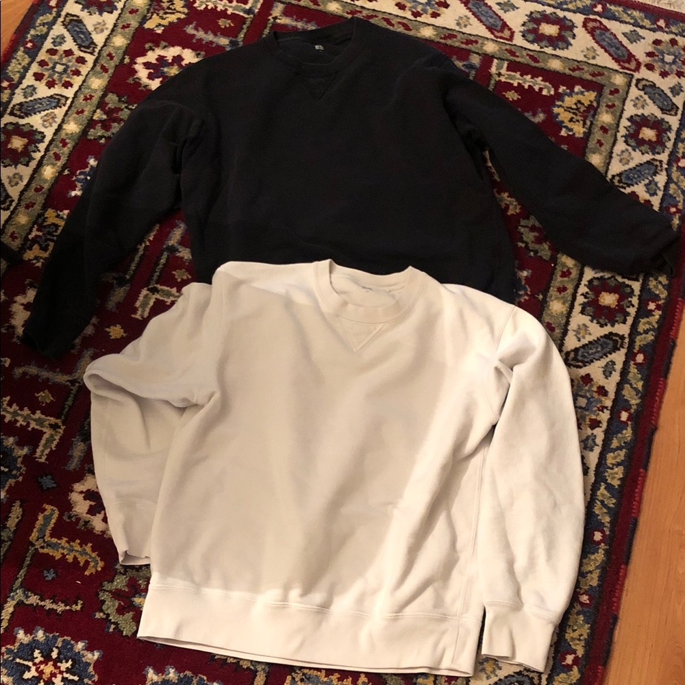 Two Men's Crewneck Sweatshirt - Black and Cream uniqlo large